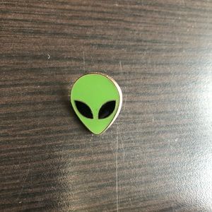 Alien pin